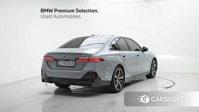BMW 5 Series (G60) id 4602585 из Кореи 12