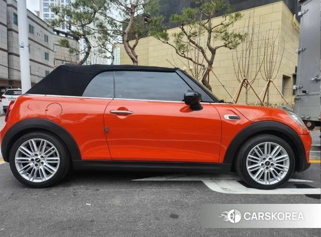 Mini Cooper Convertible 2020 Красный из Кореи, фото 2