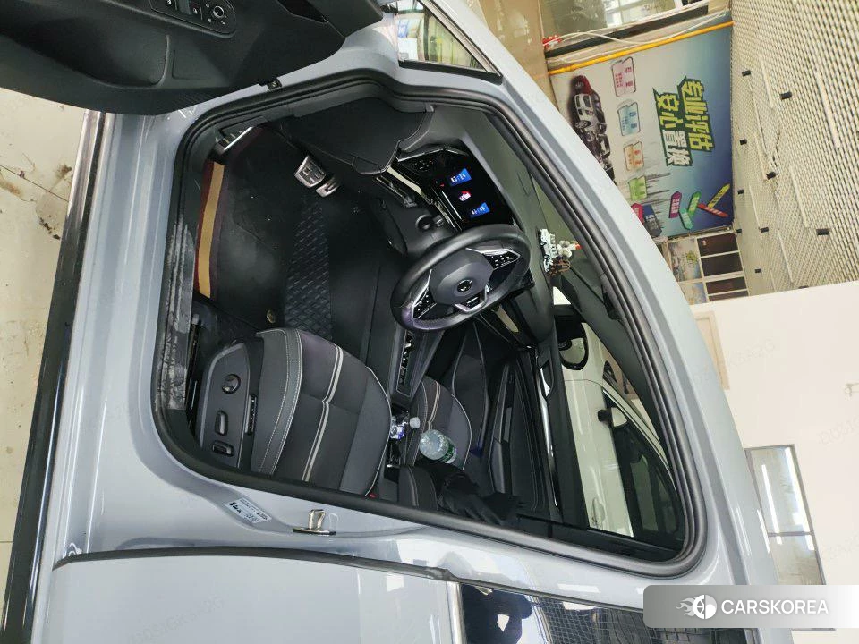Volkswagen Golf 2022 Темно-серый из Китая, фото 3