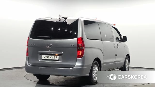 Hyundai The New Grand Starex id 3867316 из Кореи 12