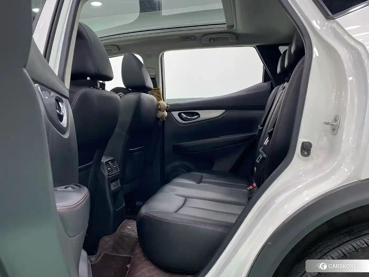 Nissan Qashqai 2023 Белый из Китая, фото 2