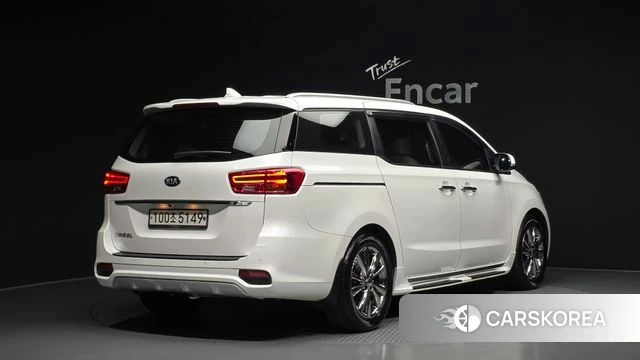 Kia The New Carnival id 4459094 из Кореи 12