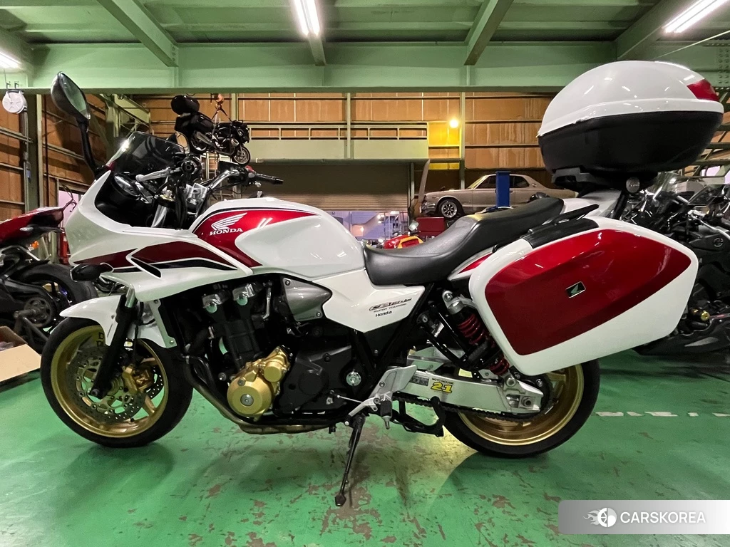 Проданный Honda CB1300ST 2012 из Японии, фото 2