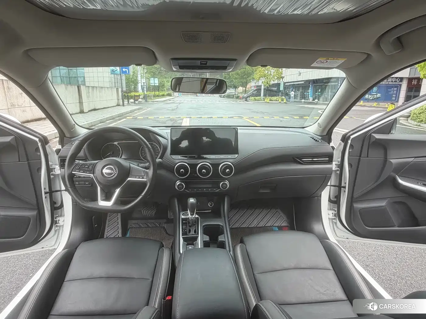 Nissan Xuan Yi 2025 Белый из Китая, фото 4