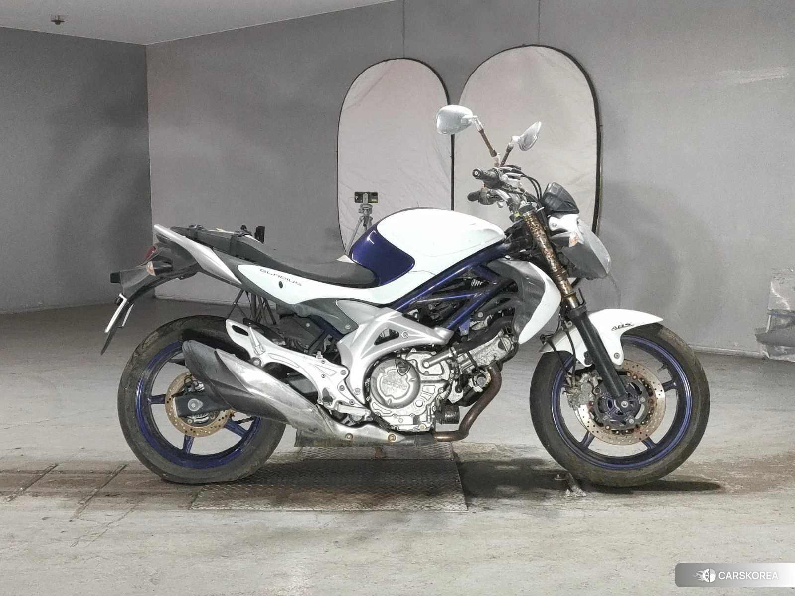 Проданный Suzuki GLADIUS 400 id 4200282 из Японии, фото 2