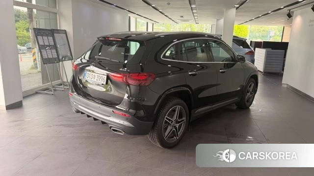 Mercedes-Benz GLA - Class H247 id 4307940 из Кореи 12