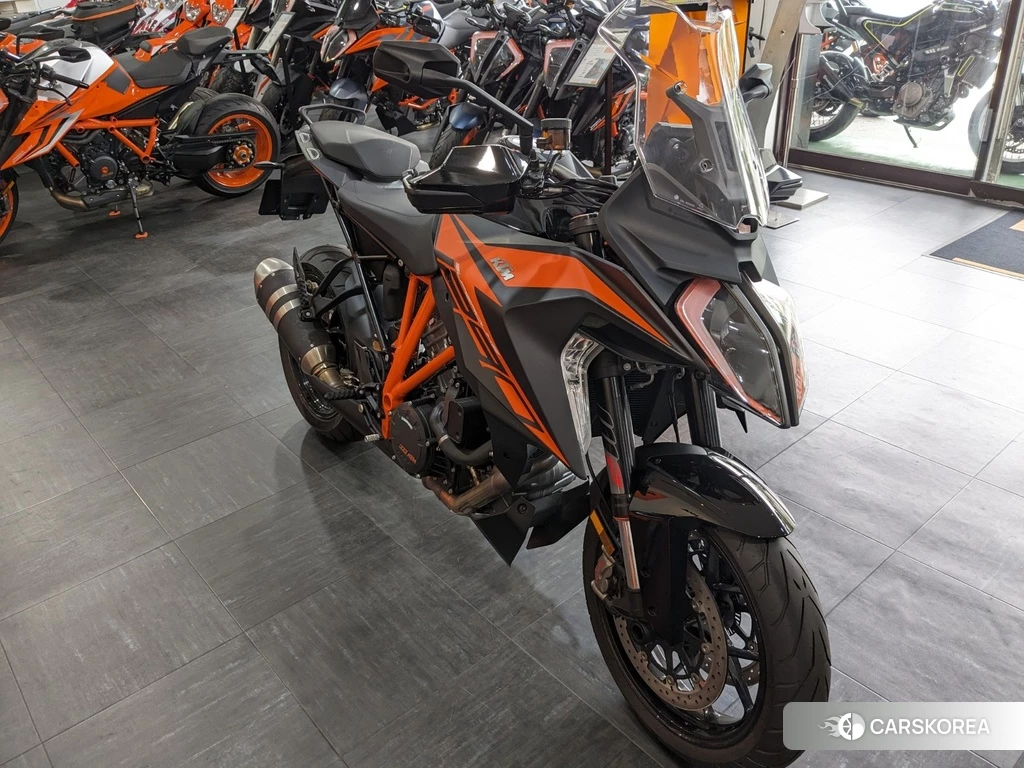 Проданный KTM 1290 SUPER DUKE GT 2020 из Японии
