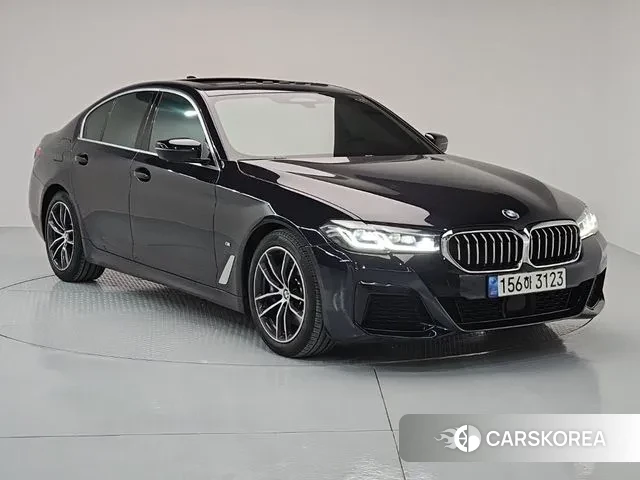 BMW 5 Series (G30) id 3707444 из Кореи 12