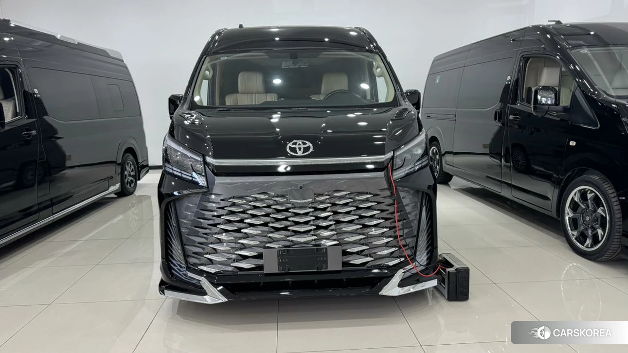 Toyota Hiace id 4468115 из Китая 12