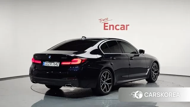 BMW 5 Series (G30) id 3059362 из Кореи 12