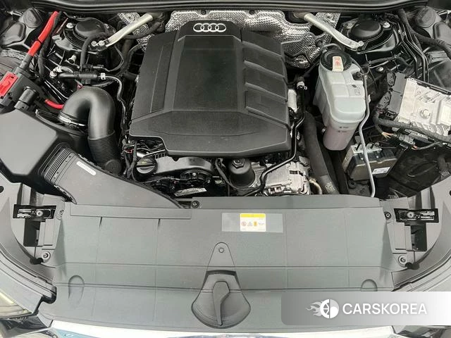 Audi A6L 2021 Черный из Китая, фото 2
