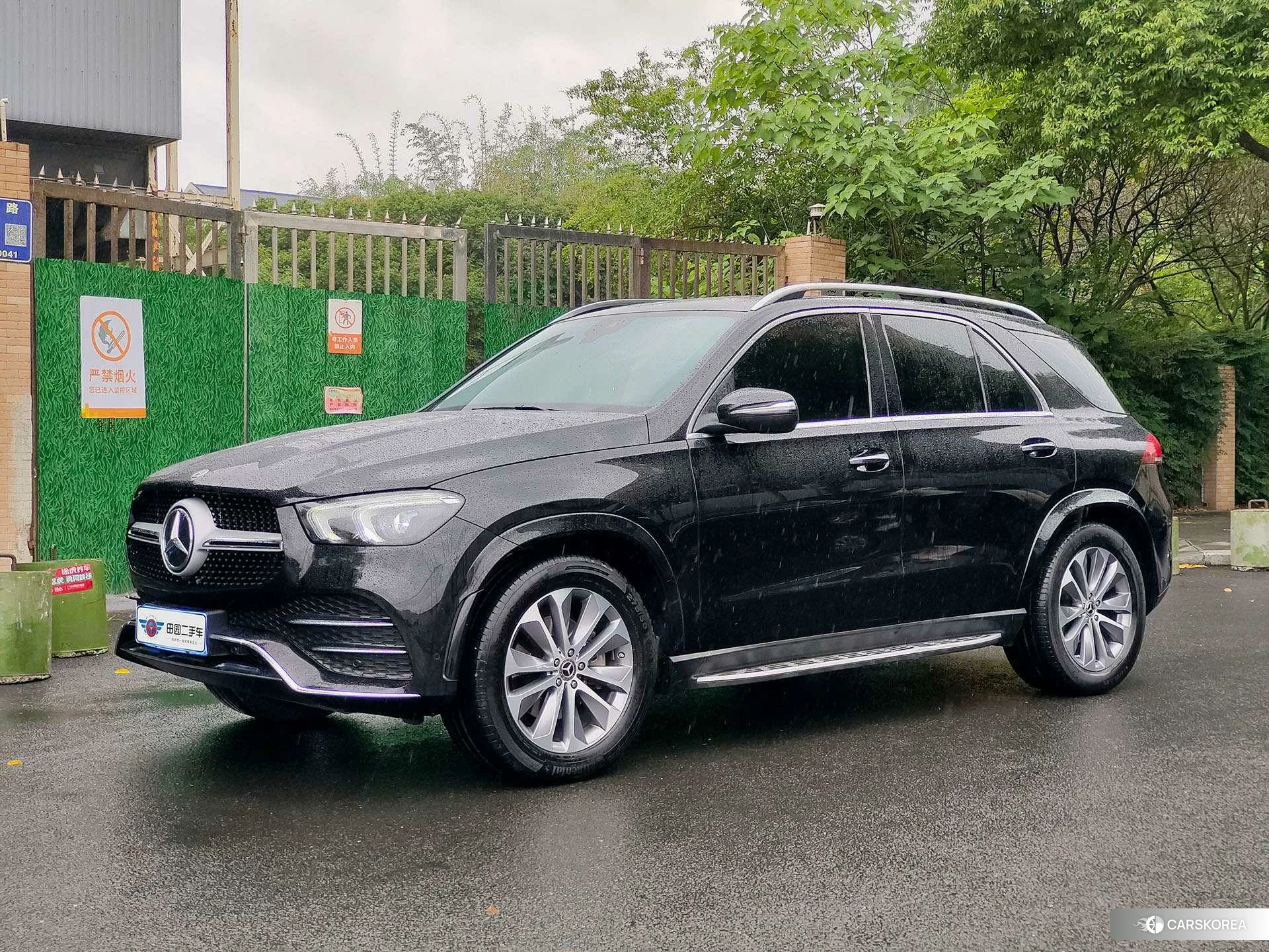 Mercedes-Benz GLE (import) 2021 Черный из Китая, фото 3