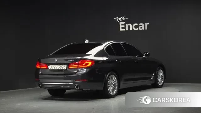 BMW 5 Series (G30) id 3676917 из Кореи 12