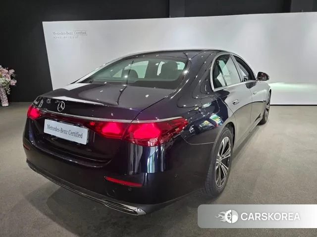 Mercedes-Benz E-Class W214 id 2888925 из Кореи 9