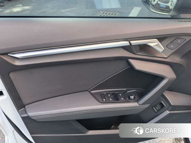 Audi A3 id 4279289 из Китая 12
