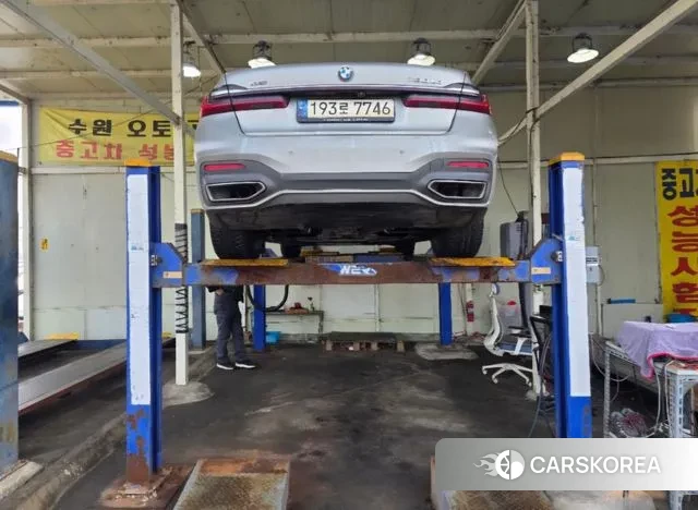 BMW 7 Series (G11) 2022 Серебристо-серый из Кореи, фото 2