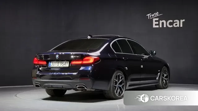 BMW 5 Series (G30) id 3587358 из Кореи 12