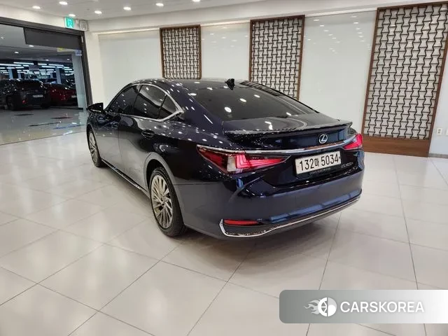 Lexus ES300h 7th generation id 3732471 из Кореи 7