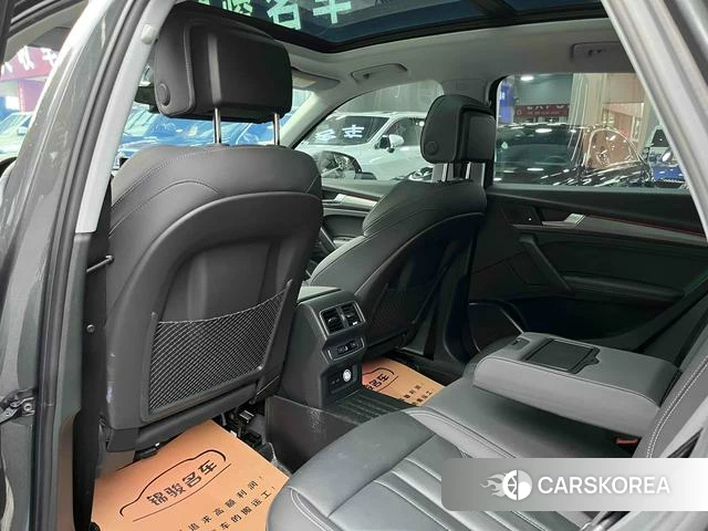 Audi Q5L id 4299703 из Китая 10