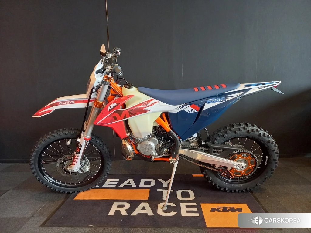 Проданный KTM 250EXC SIXDAYS TPI 2023 из Японии, фото 2