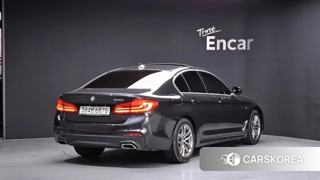 BMW 5 Series (G30) id 3656015 из Кореи 12