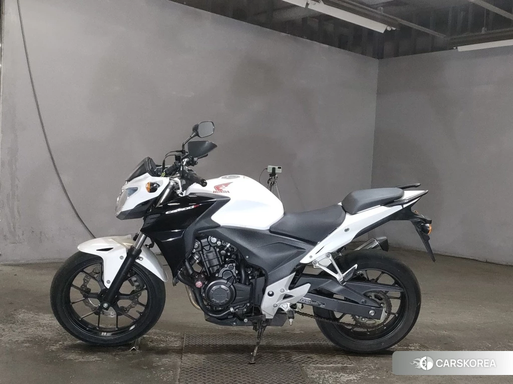 Проданный Honda CB400F 2015 из Японии, фото 2
