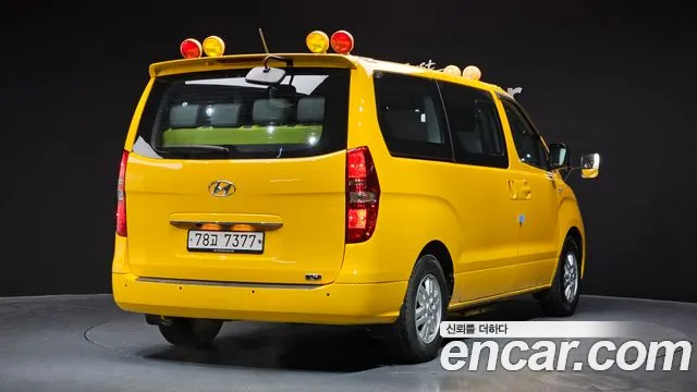 Hyundai The New Grand Starex id 2409679 из Кореи 12