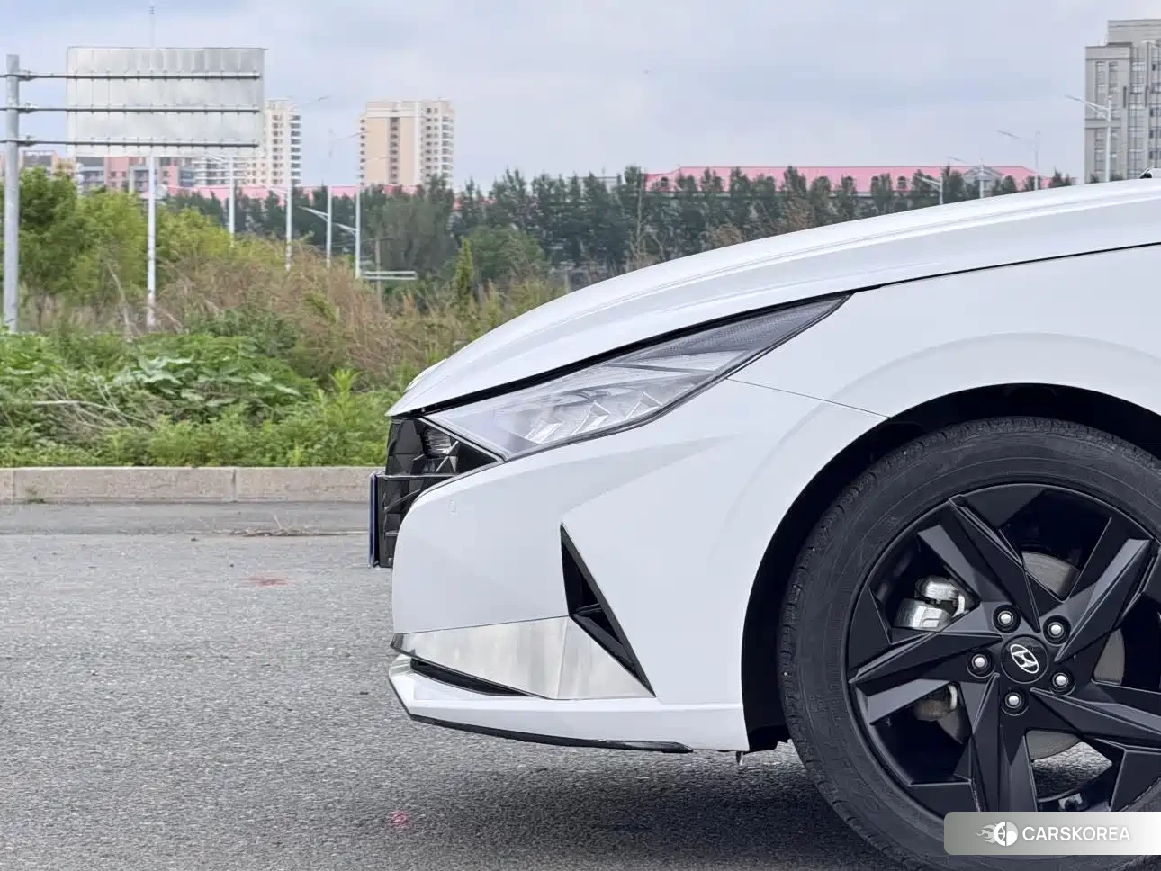 Hyundai Elantra id 4570521 из Китая 9