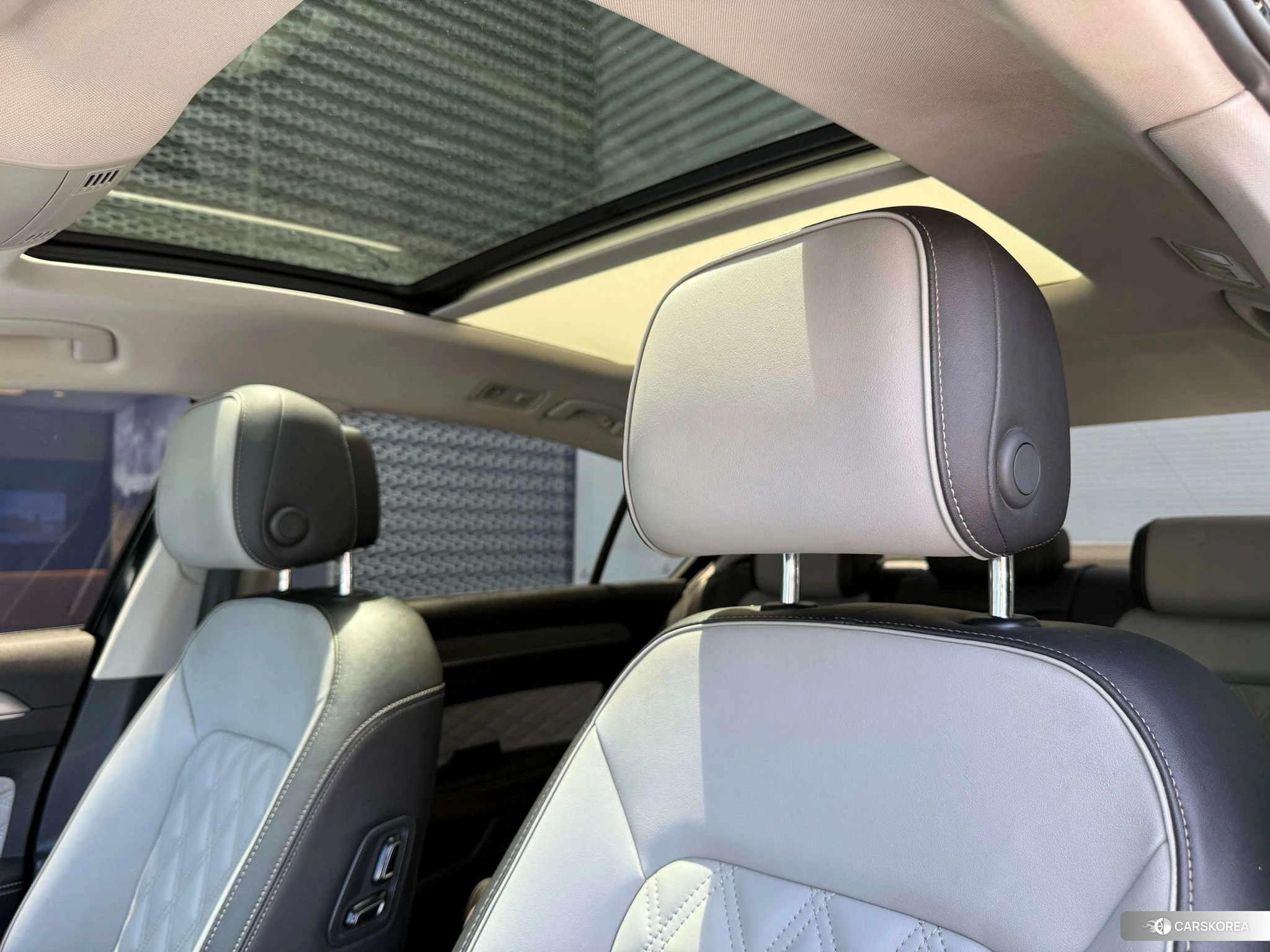 Volkswagen Magotan id 4487338 из Китая 9