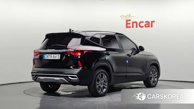 Kia Seltos id 4572856 из Кореи 12