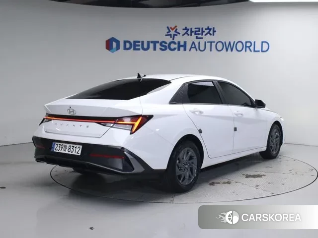 Hyundai The New Avante (CN7) id 3372176 из Кореи 9