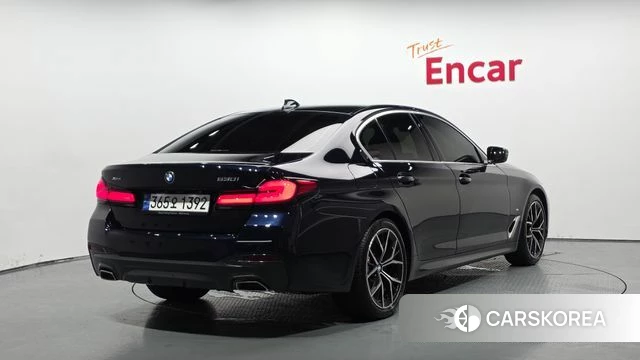 BMW 5 Series (G30) id 4566735 из Кореи 12
