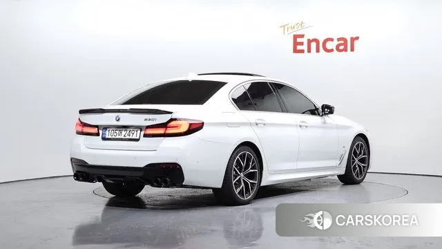 BMW 5 Series (G30) id 3566318 из Кореи 12