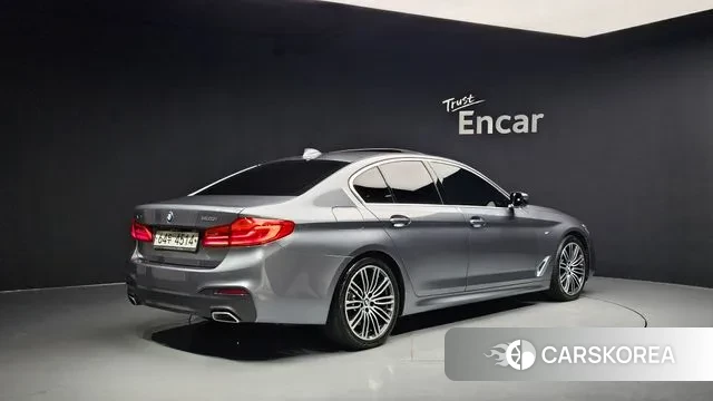 BMW 5 Series (G30) id 2986457 из Кореи 12