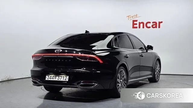 Hyundai The New Grandeur IG id 3004377 из Кореи 12