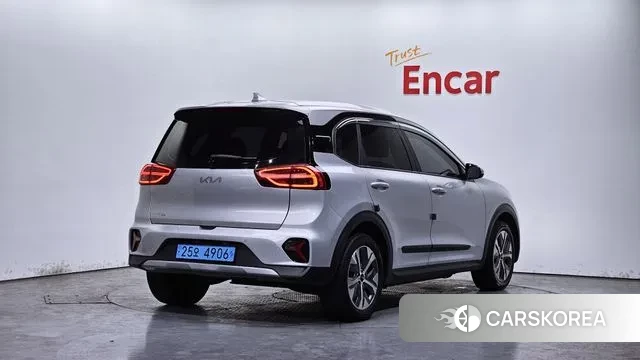 Kia Niro Plus id 3758611 из Кореи 12