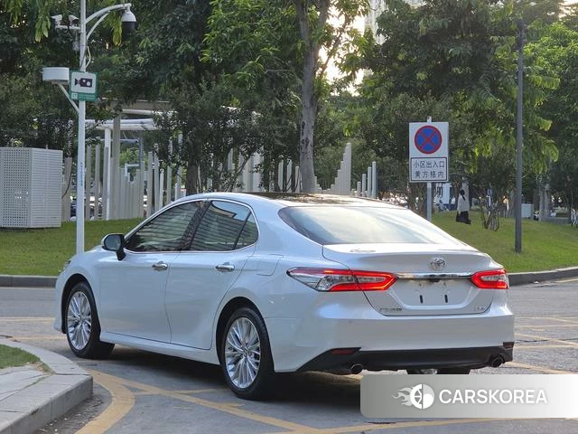Toyota Camry id 3896217 из Китая 8