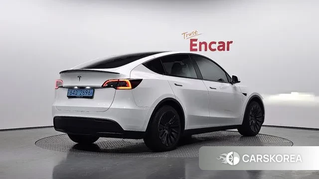 Tesla Model Y id 3316427 из Кореи 12