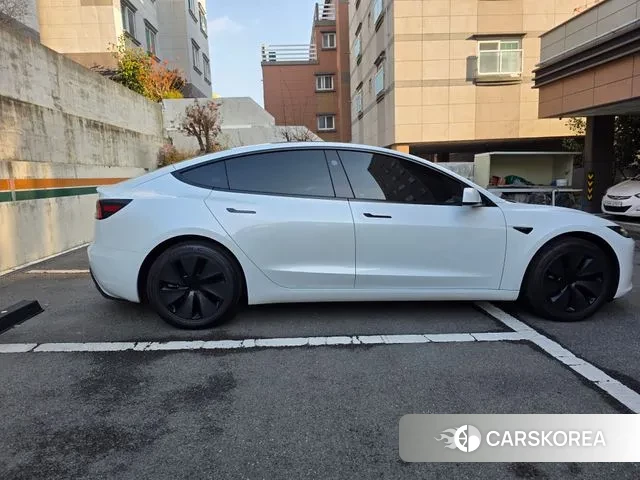 Tesla Model 3 id 3486909 из Кореи 10