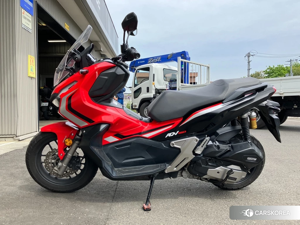 Проданный Honda ADV150 2019 из Японии, фото 2