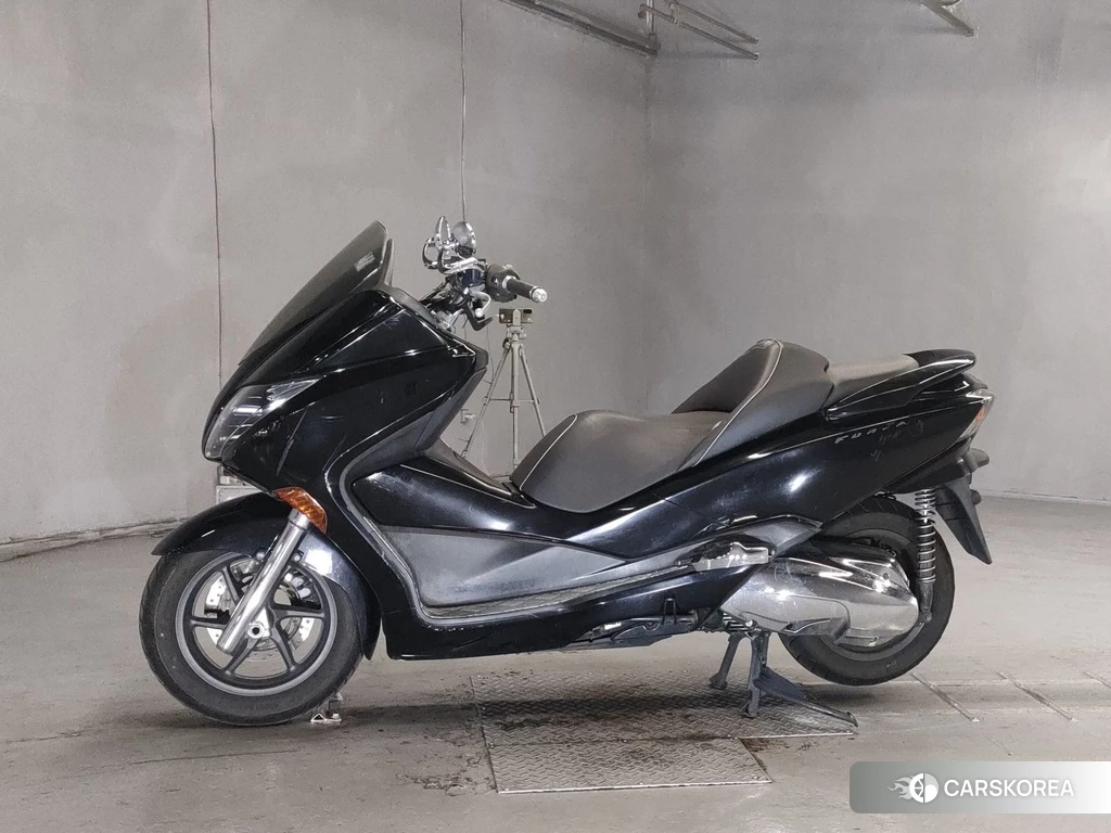 Проданный Honda FORZA Z 2012 из Японии