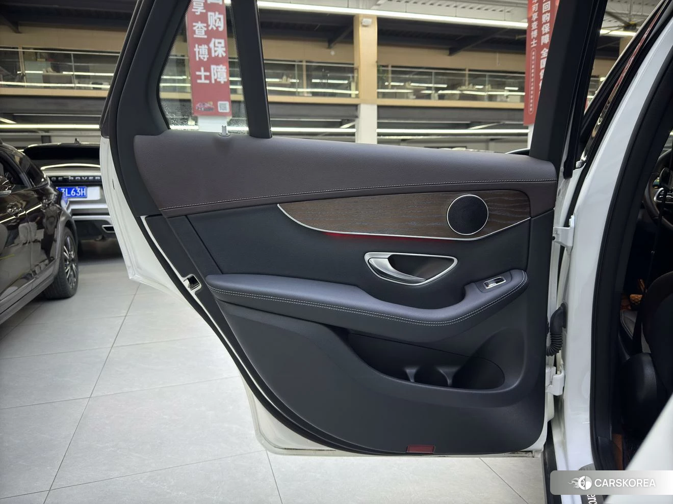 Mercedes-Benz GLC 2022 Белый из Китая, фото 6