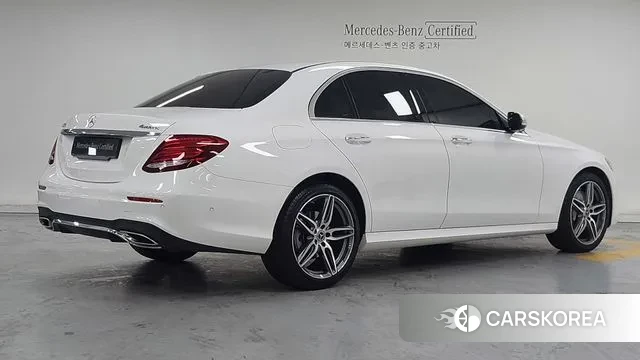 Mercedes-Benz E-Class W213 id 3473978 из Кореи 12