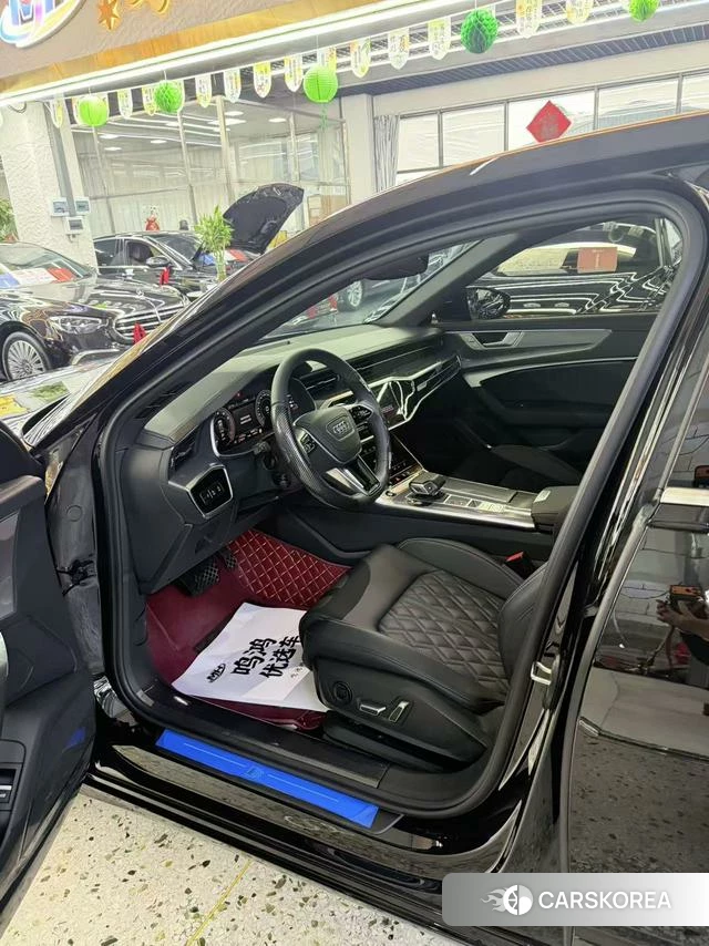 Audi A6L id 4207238 из Китая 7
