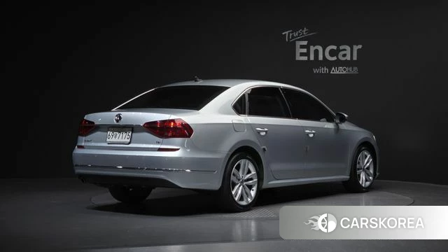 Volkswagen The New Passat id 3796139 из Кореи 12