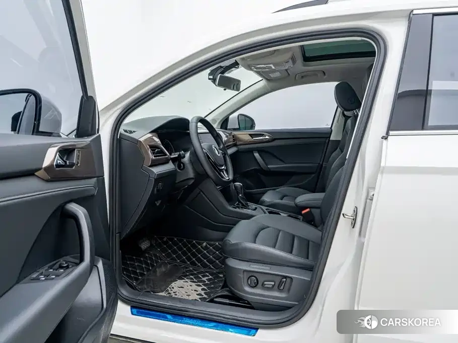 Volkswagen Tharu id 4680458 из Китая 11