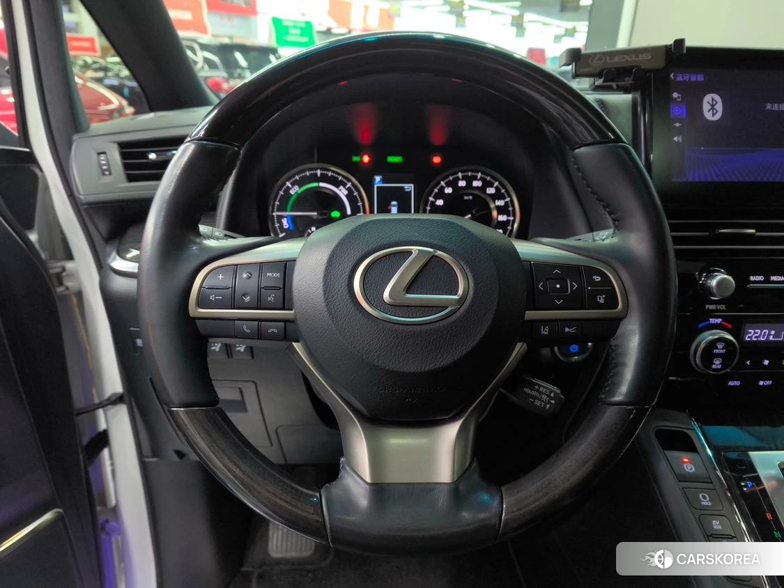 Lexus LM id 4515205 из Китая 12