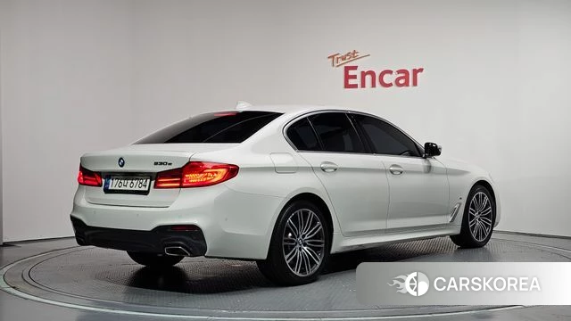 BMW 5 Series (G30) id 4693271 из Кореи 12