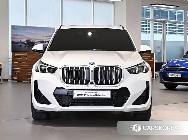 BMW iX1 (U11) id 3533770 из Кореи 12