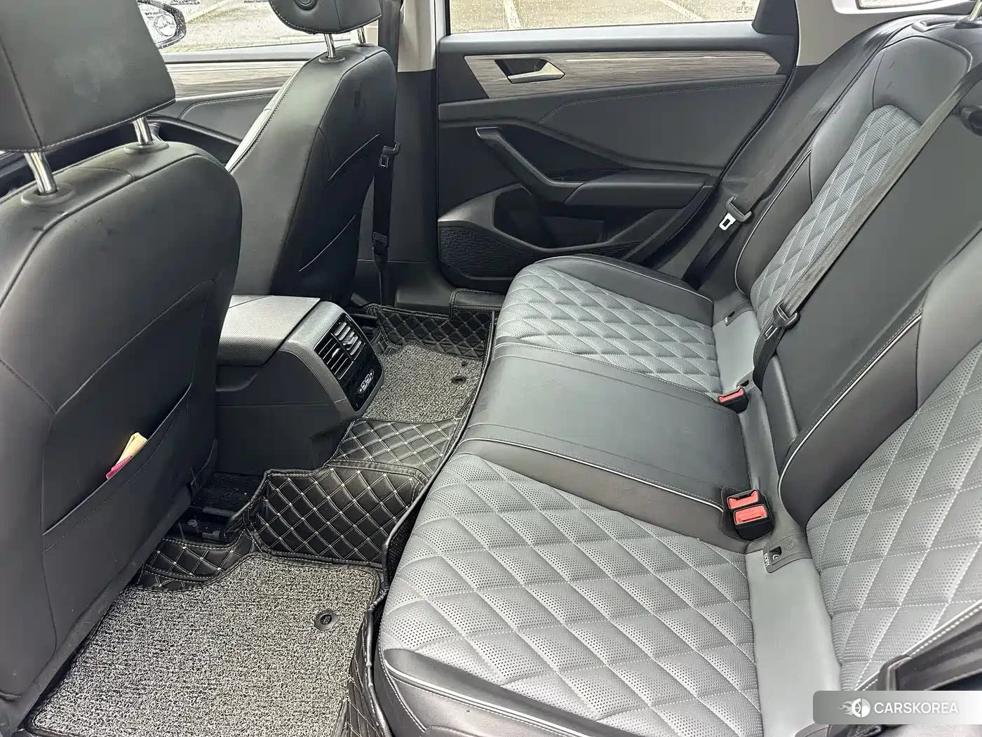 Volkswagen Sagitar id 4553868 из Китая 12